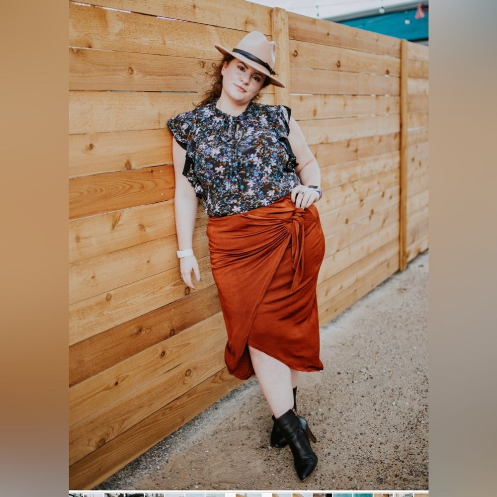XL orange Maeve wrap skirt great condition